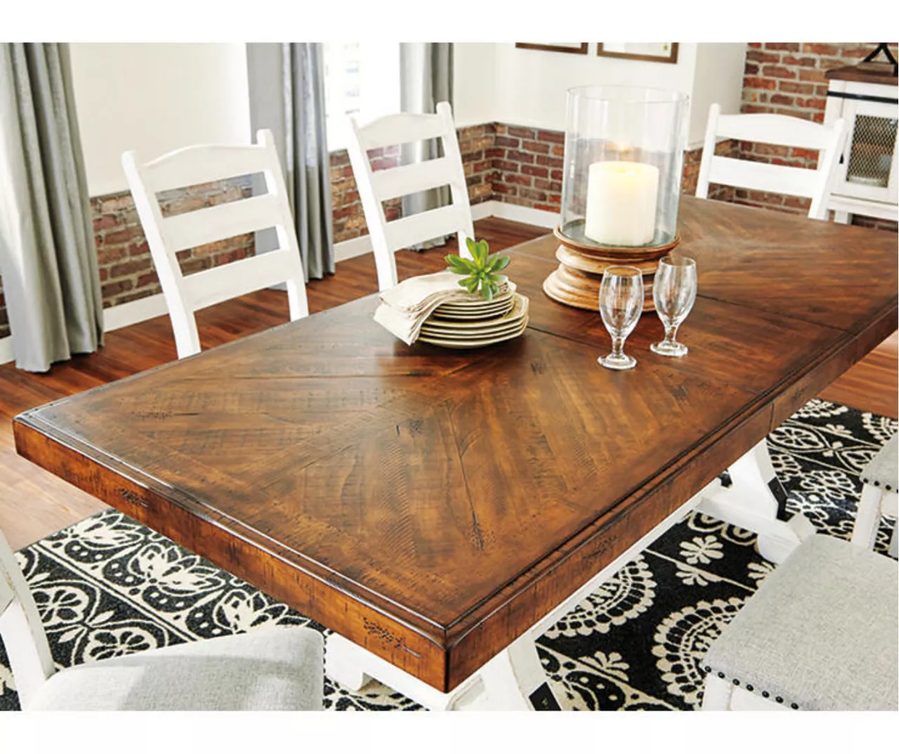 Valebeck Extension Leaf Dining Table - Image 3